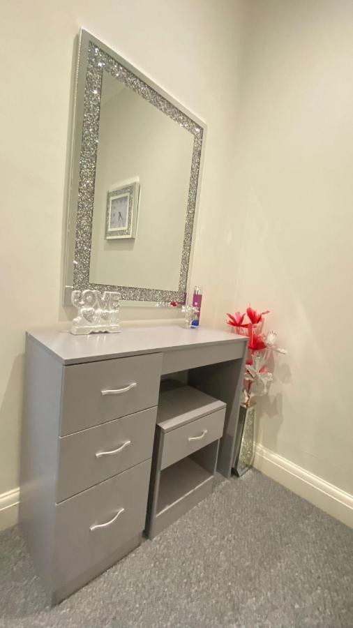 2 Notting Hill Portobello Road Amazing Location! Лондон Экстерьер фото